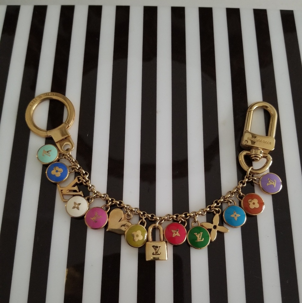💯Louis Vuitton bag charm